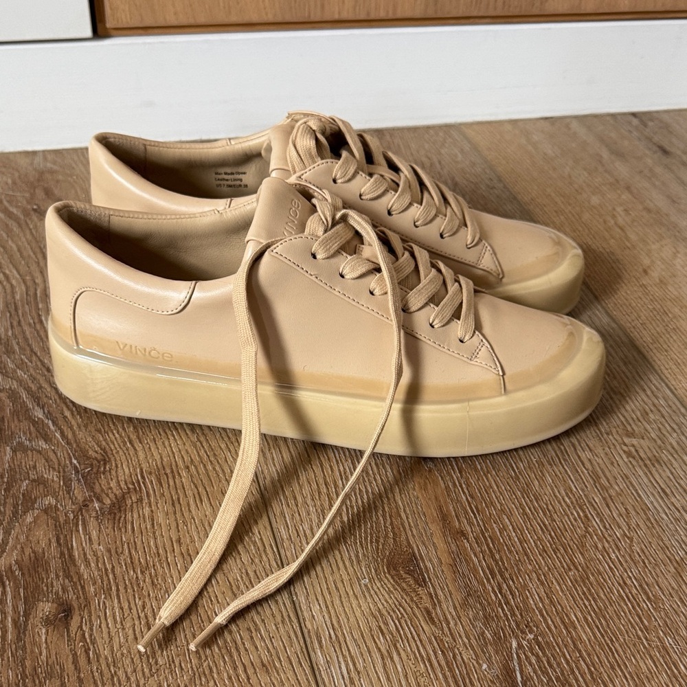 Vince Tan Leather Low-Top Sneakers